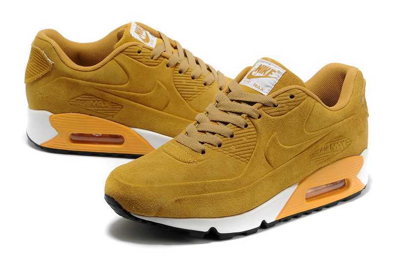 air vt air max 90 noir vert marque.JPG